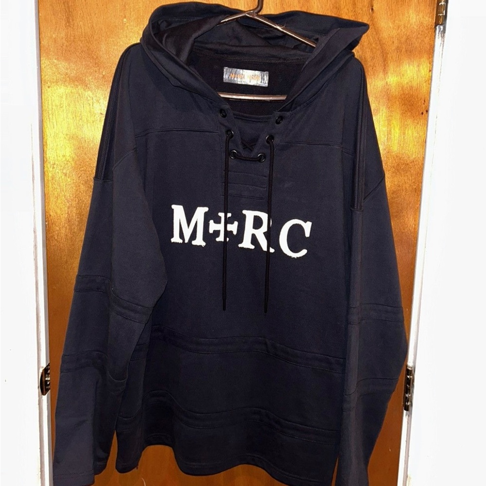M+RC NOIR NHL HOODIE